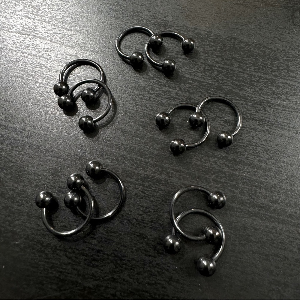 circular horseshoe piercings